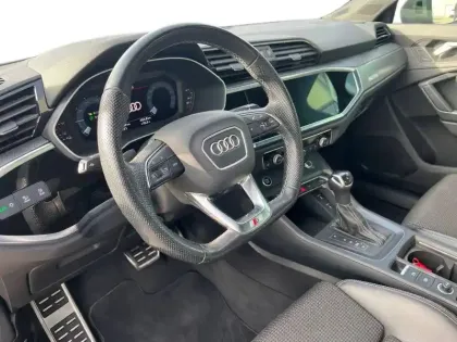 Photo 14 Audi Q3  Sportback 45 TFSIe  245 ch S tronic 6