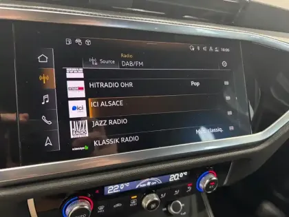 Photo 16 Audi Q3  Sportback 35 TFSI 150 ch S tronic 7