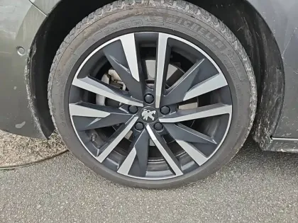 Photo 12 Peugeot 508  Hybrid 225 e-EAT8