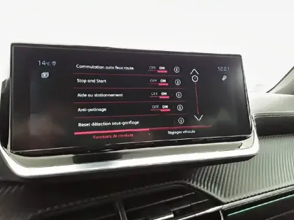 Photo 20 Peugeot 2008  PureTech 130 S&S EAT8