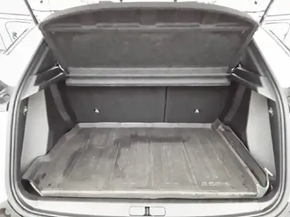 Photo 5 Peugeot 2008  PureTech 130 S&S EAT8