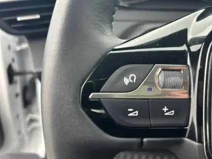 Photo 44 Peugeot 208  PureTech 75 S&S BVM5