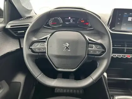 Photo 8 Peugeot 208  PureTech 75 S&S BVM5