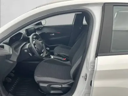 Photo 10 Peugeot 208  PureTech 75 S&S BVM5