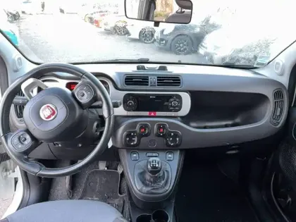 Photo 70 Fiat Panda  1.3 Multijet 95 ch S&S