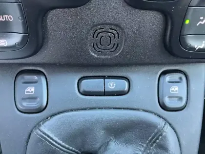 Photo 21 Fiat Panda  1.3 Multijet 95 ch S&S