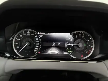 Photo 11 Land rover Range Rover Evoque  Mark III P300e PHEV AWD BVA8