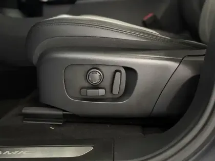 Photo 18 Land rover Range Rover Evoque  Mark III P300e PHEV AWD BVA8