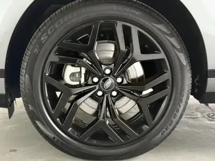 Photo 4 Land rover Range Rover Evoque  Mark III P300e PHEV AWD BVA8