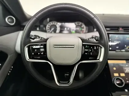 Photo 21 Land rover Range Rover Evoque  Mark III P300e PHEV AWD BVA8