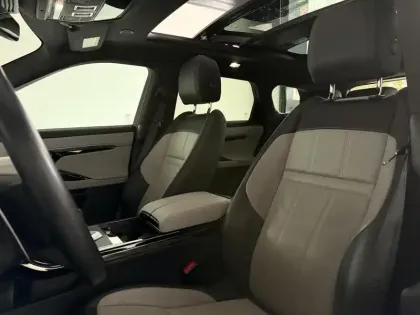 Photo 28 Land rover Range Rover Evoque  Mark III P300e PHEV AWD BVA8