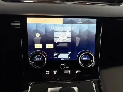 Photo 20 Land rover Range Rover Evoque  Mark III P300e PHEV AWD BVA8