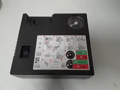 Photo 24 Peugeot 208  Hybrid 100 e-DCS6