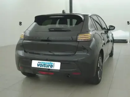 Photo 29 Peugeot 208  Hybrid 100 e-DCS6