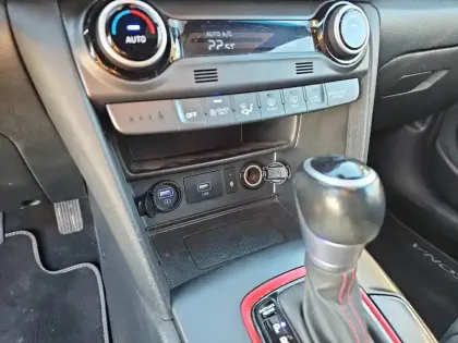 Photo 27 Hyundai Kona  1.6 GDi Hybrid