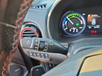 Photo 152 Hyundai Kona  1.6 GDi Hybrid