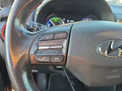 Photo 154 Hyundai Kona  1.6 GDi Hybrid