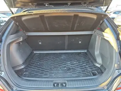 Photo 18 Hyundai Kona  1.6 GDi Hybrid