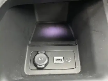 Photo 19 Peugeot 308  BlueHDi 130ch S&S EAT8