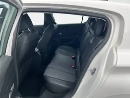 Photo 11 Peugeot 308  BlueHDi 130ch S&S EAT8