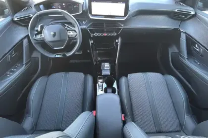 Photo 11 Peugeot 208  Hybrid 110 e-DCS6