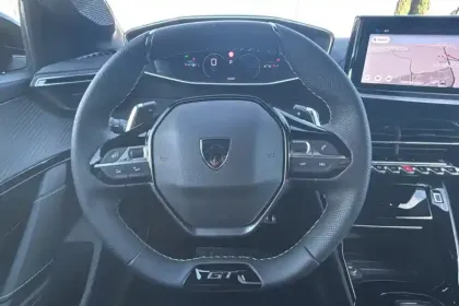 Photo 12 Peugeot 208  Hybrid 110 e-DCS6