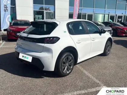 Photo 21 Peugeot 208  ELECTRIQUE 50 KWH 136