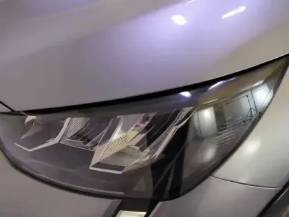 Photo 15 Peugeot 208  Electrique 50 kWh 136ch