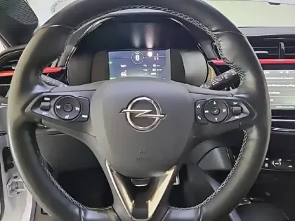 Photo 8 Opel Corsa  Electrique 136 ch & Batterie 50 kw/h