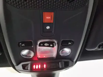 Photo 26 Opel Corsa  Electrique 136 ch & Batterie 50 kw/h