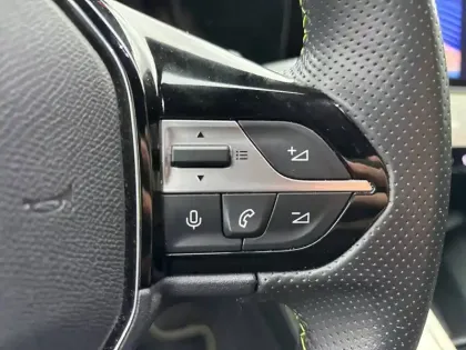 Photo 17 Peugeot 308  SW BlueHDi 130ch S&S EAT8