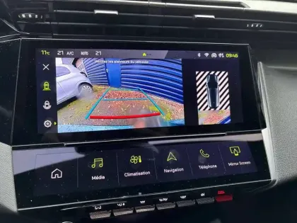 Photo 18 Peugeot 308  SW BlueHDi 130ch S&S EAT8