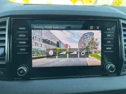 Photo 32 Skoda Karoq  1.5 TSI Evo 2 150 ch ACT DSG7