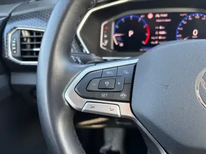 Photo 17 Volkswagen T-cross  1.0 TSI 110 Start/Stop DSG7