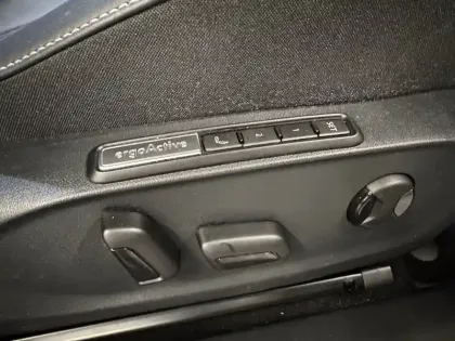 Photo 15 Volkswagen Id.7  Tourer 286 ch Pro