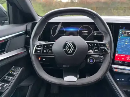 Photo 14 Renault Austral  mild hybrid 160 auto