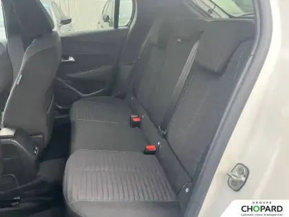 Photo 9 Peugeot 208  Electrique 50 kWh 136ch