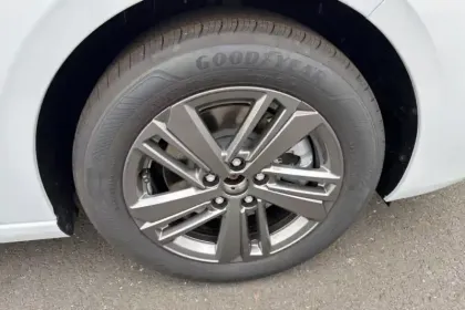 Photo 14 Peugeot 308  SW BlueHDi 130ch S&S EAT8