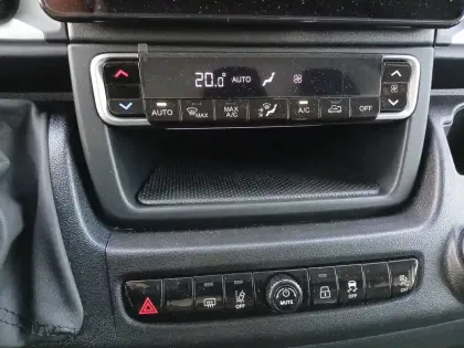 Photo 55 Peugeot Boxer  FGN TOLE 3.3 T L2H2 120 S&S BVM6