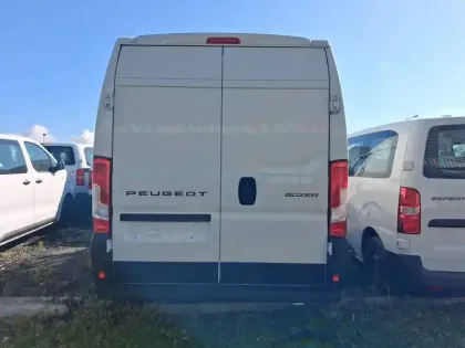 Photo 57 Peugeot Boxer  FGN TOLE 3.3 T L2H2 120 S&S BVM6