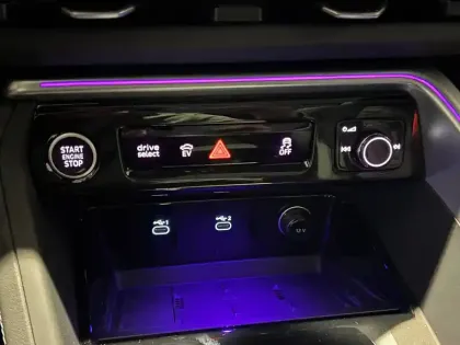 Photo 29 Audi Q5  e-hybrid 299 ch S tronic 7 Quattro