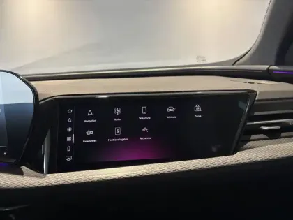 Photo 16 Audi Q5  e-hybrid 299 ch S tronic 7 Quattro