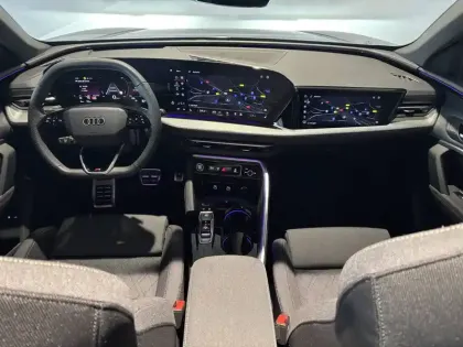 Photo 26 Audi Q5  e-hybrid 299 ch S tronic 7 Quattro