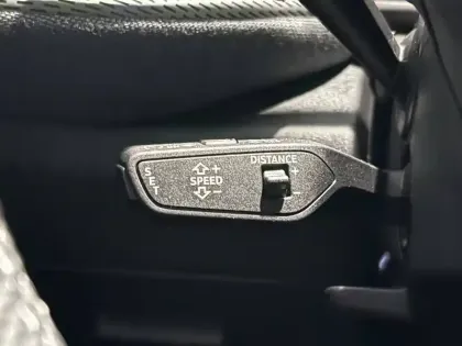 Photo 30 Audi Q5  e-hybrid 299 ch S tronic 7 Quattro