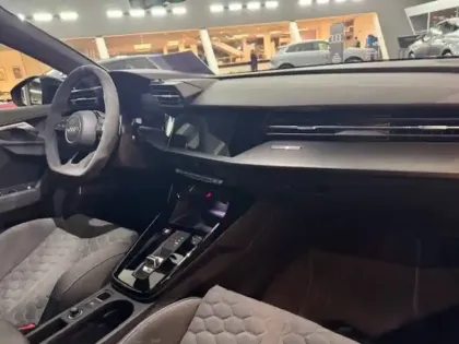 Photo 3 Audi A3 RS3 Sportback 2.5 TFSI 407 S tronic 7 Quattro