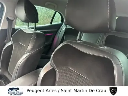 Photo 8 Renault Megane Mégane IV Berline TCe 140 Energy