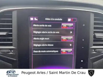 Photo 13 Renault Megane Mégane IV Berline TCe 140 Energy