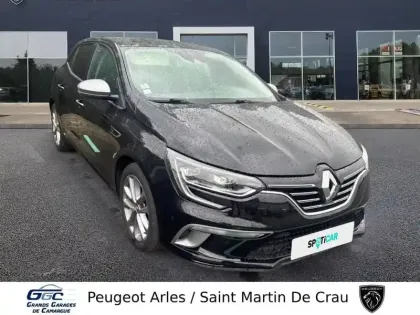 Photo 2 Renault Megane Mégane IV Berline TCe 140 Energy