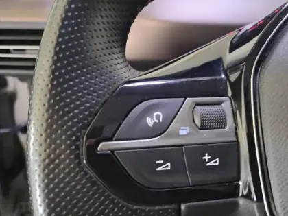 Photo 27 Peugeot Rifter  Standard BlueHDi 130 S&S BVM6