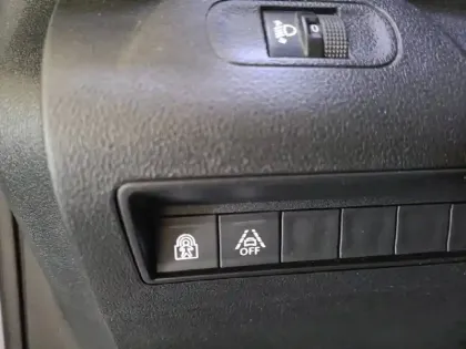 Photo 29 Peugeot Rifter  Standard BlueHDi 130 S&S BVM6